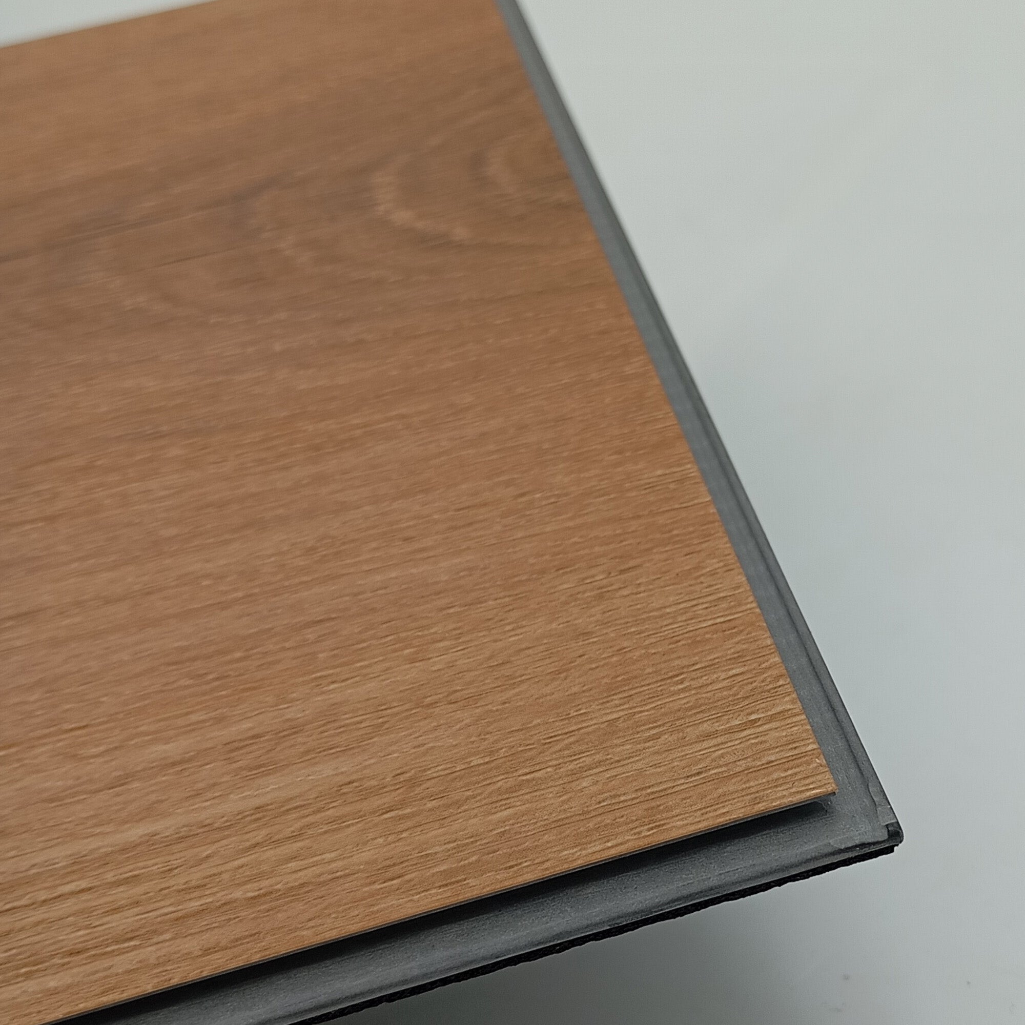 Suelo Vinílico SPC Click Roble Natural con Aislante incorporado - Tampere Ash 1250x190x5mm